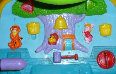 Kiddieland 032284 Машина-толкач "Винни Пух и Тигруля пожарные"