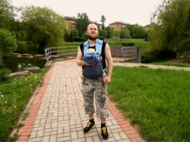 1. Вова и Оля. Летняя прогулка у воды.